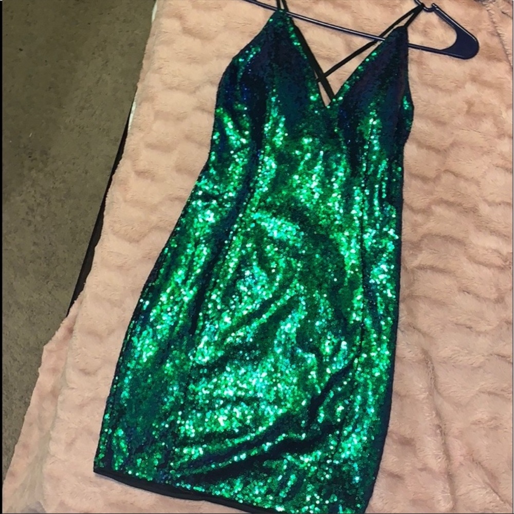 Hot Miami Styles Blue/green sequin dress